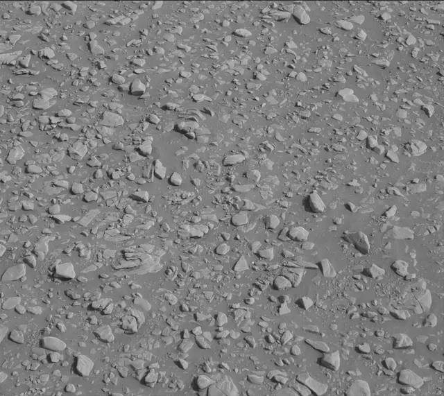 Sol 2931: Mast Camera (Mastcam)