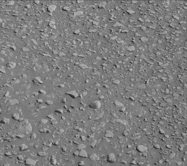 Sol 2931: Mast Camera (Mastcam)