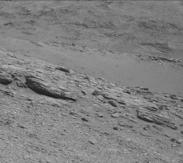 Sol 2931: Mast Camera (Mastcam)