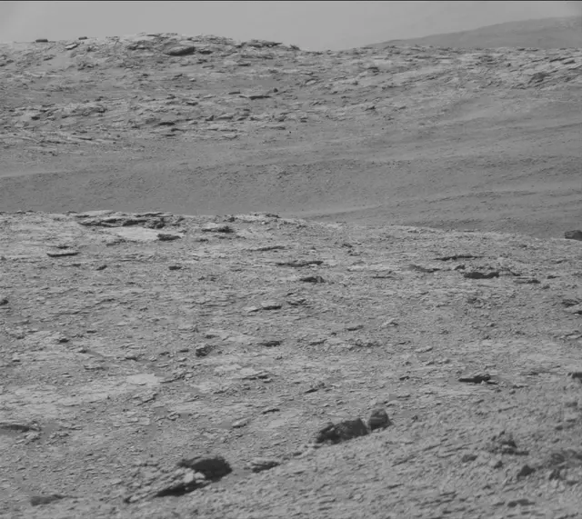 Sol 2931: Mast Camera (Mastcam)
