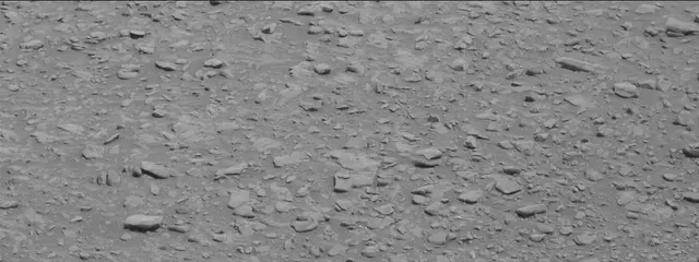 Sol 2933: Mast Camera (Mastcam)
