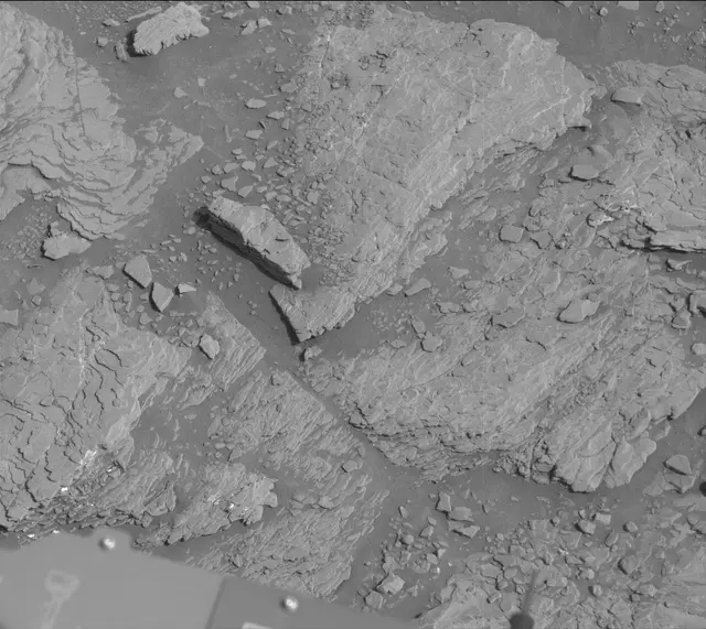 Sol 2933: Mast Camera (Mastcam)