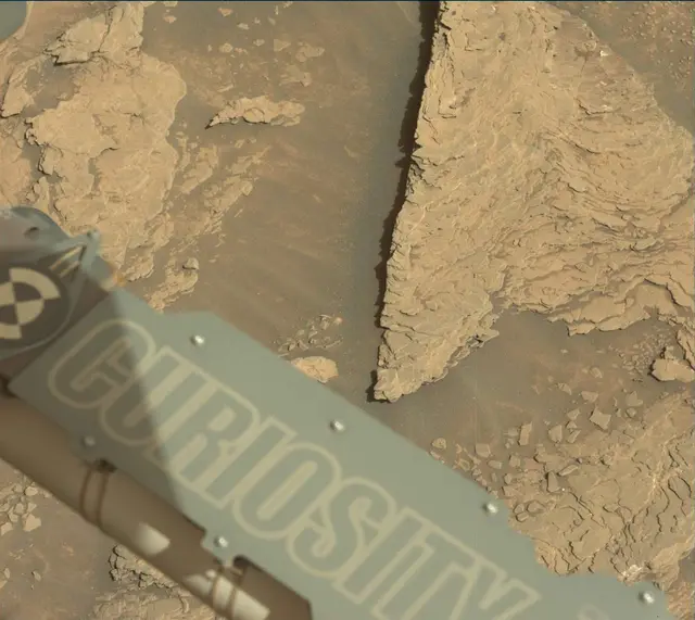 Sol 2933: Mast Camera (Mastcam)