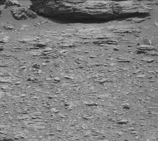 Sol 2933: Mast Camera (Mastcam)