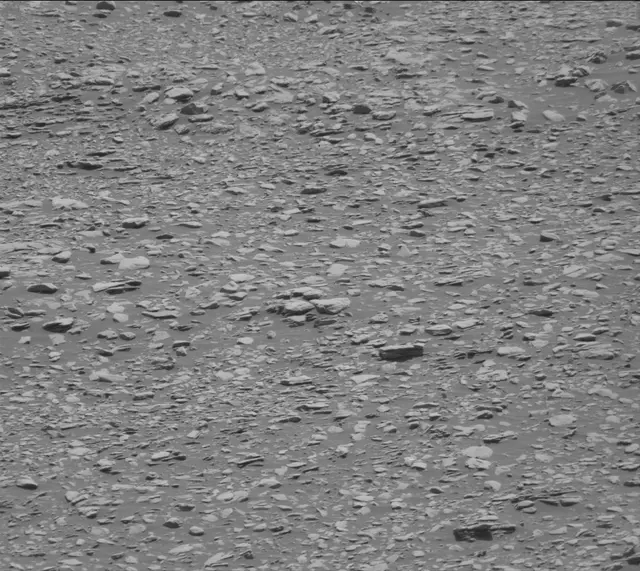 Sol 2933: Mast Camera (Mastcam)