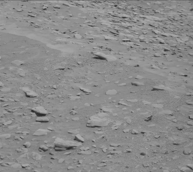 Sol 2933: Mast Camera (Mastcam)