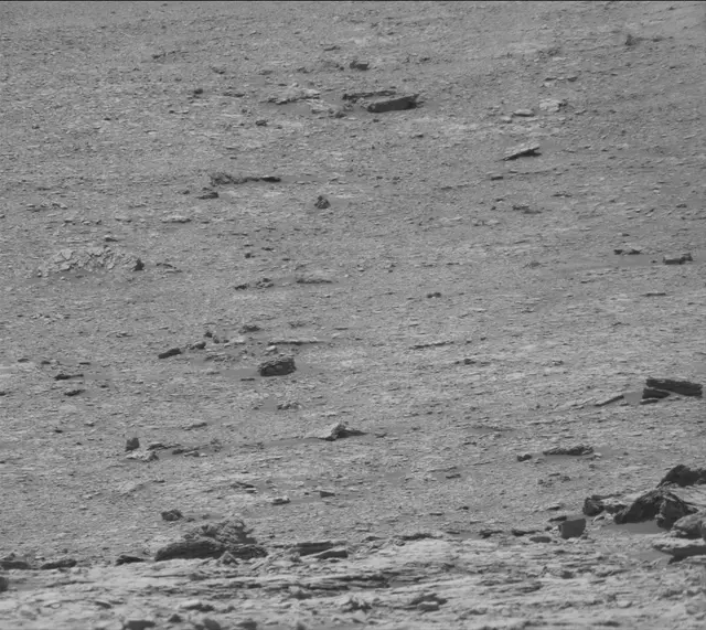 Sol 2933: Mast Camera (Mastcam)