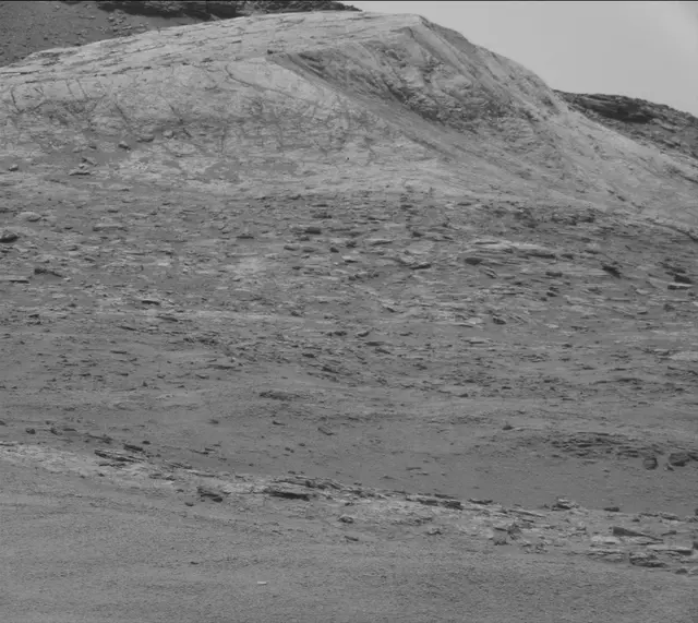 Sol 2935: Mast Camera (Mastcam)