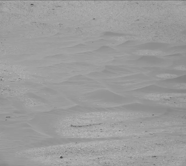 Sol 2935: Mast Camera (Mastcam)
