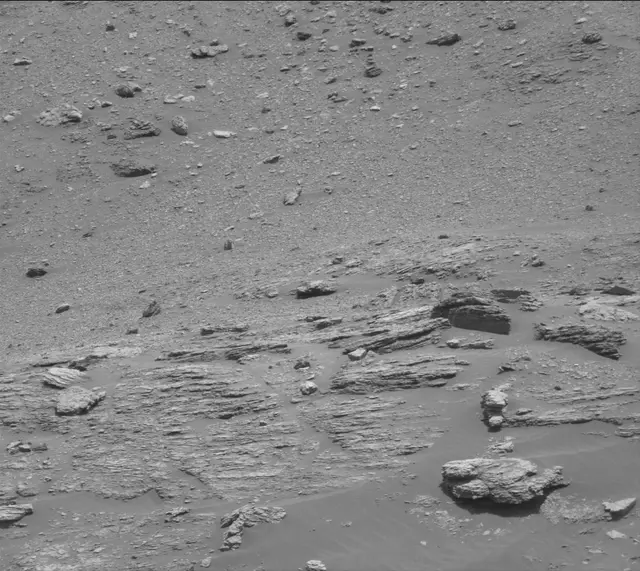 Sol 2935: Mast Camera (Mastcam)