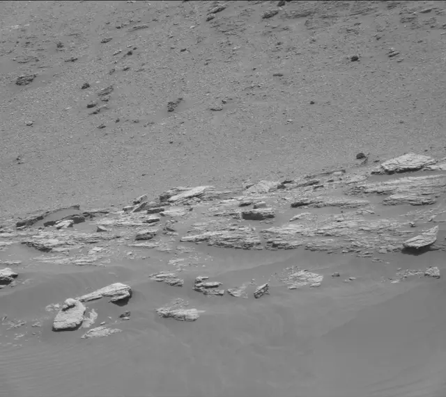 Sol 2935: Mast Camera (Mastcam)