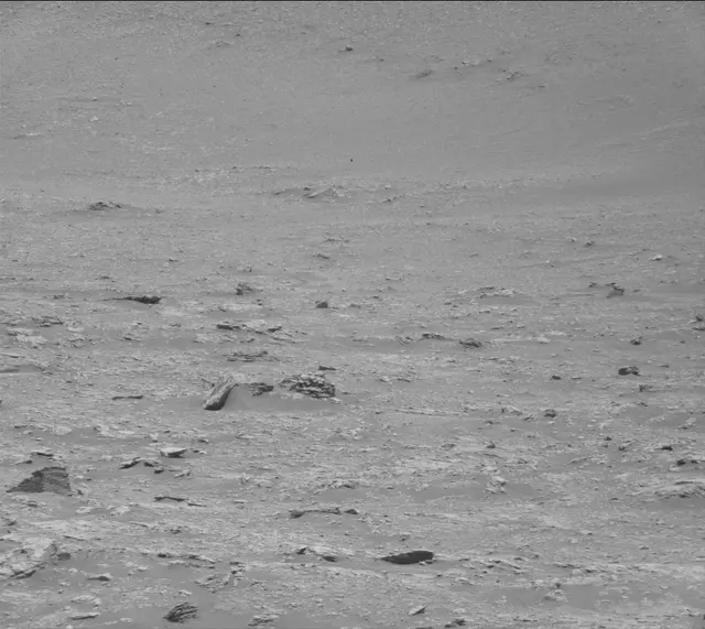 Sol 2935: Mast Camera (Mastcam)