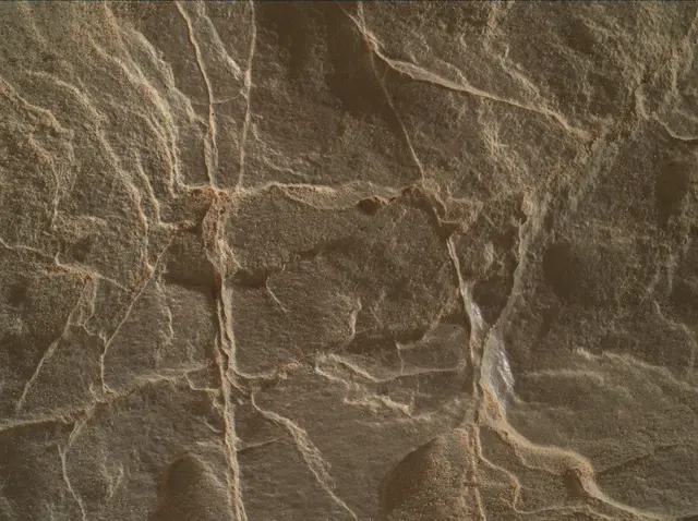 Sol 2935: Mars Hand Lens Imager (MAHLI)