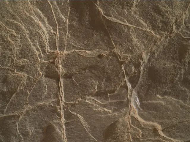 Sol 2935: Mars Hand Lens Imager (MAHLI)