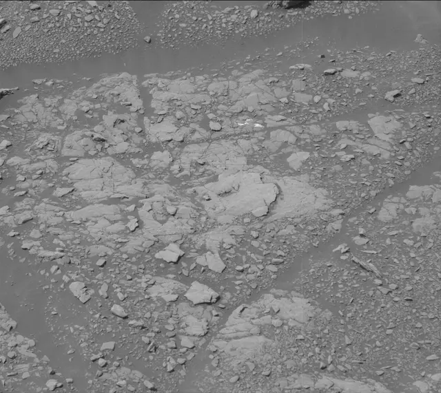 Sol 2936: Mast Camera (Mastcam)