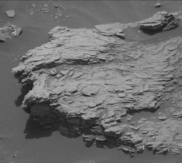 Sol 2936: Mast Camera (Mastcam)