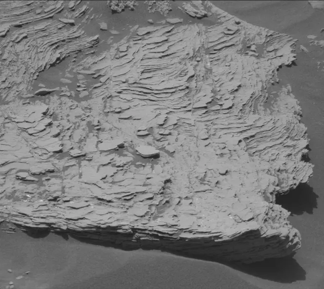 Sol 2936: Mast Camera (Mastcam)