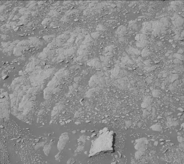 Sol 2938: Mast Camera (Mastcam)