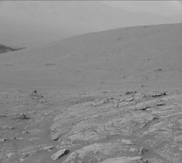 Sol 2938: Mast Camera (Mastcam)