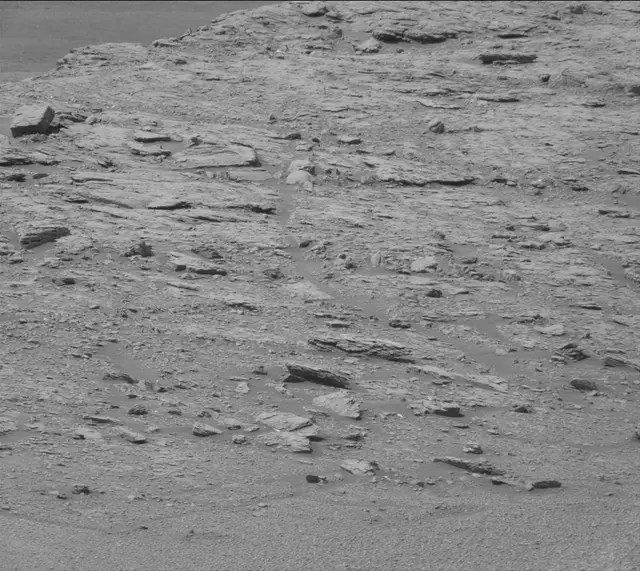 Sol 2938: Mast Camera (Mastcam)