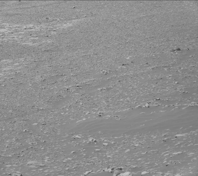 Sol 2938: Mast Camera (Mastcam)