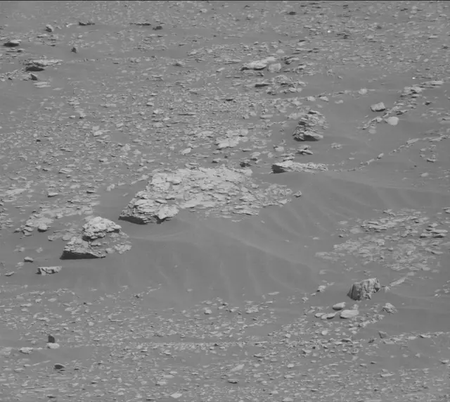 Sol 2938: Mast Camera (Mastcam)
