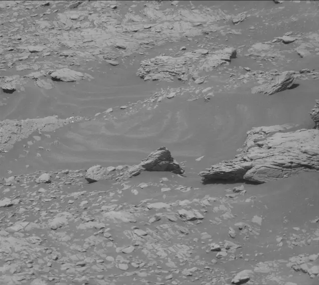 Sol 2938: Mast Camera (Mastcam)