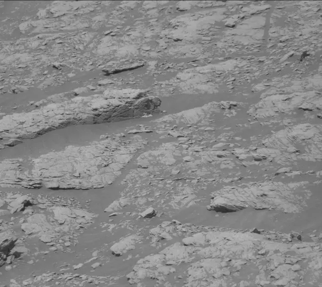 Sol 2938: Mast Camera (Mastcam)
