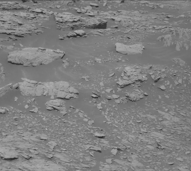 Sol 2938: Mast Camera (Mastcam)