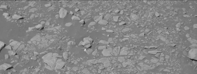 Sol 2940: Mast Camera (Mastcam)