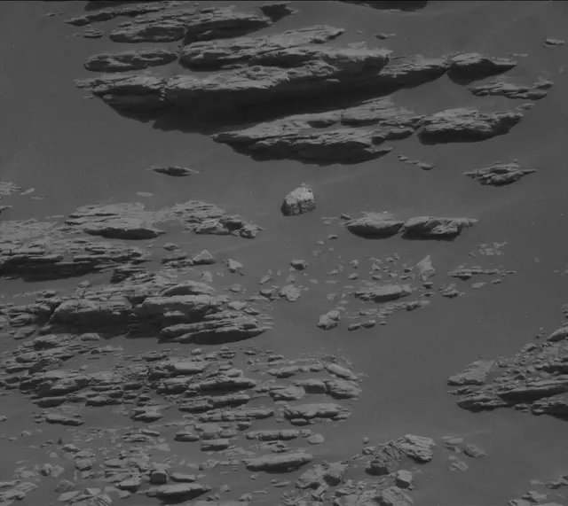 Sol 2940: Mast Camera (Mastcam)