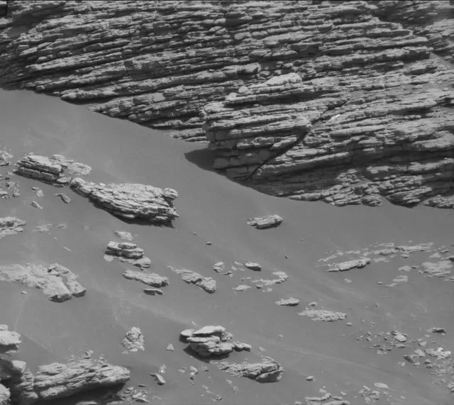 Sol 2940: Mast Camera (Mastcam)