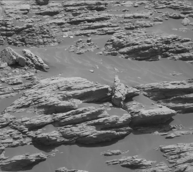 Sol 2940: Mast Camera (Mastcam)