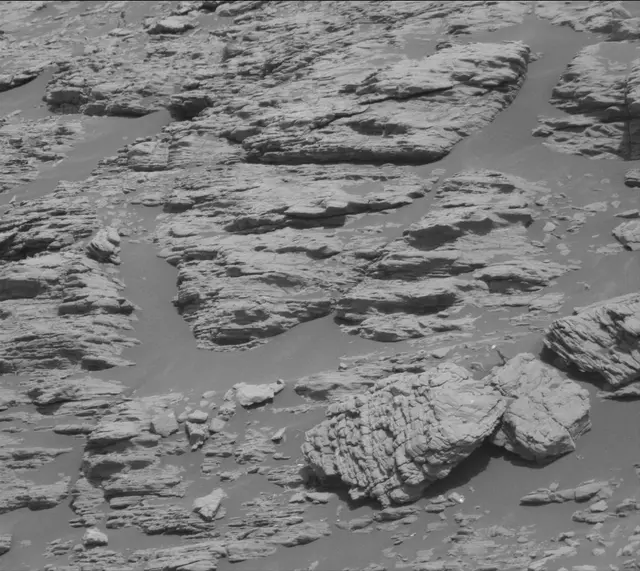 Sol 2940: Mast Camera (Mastcam)