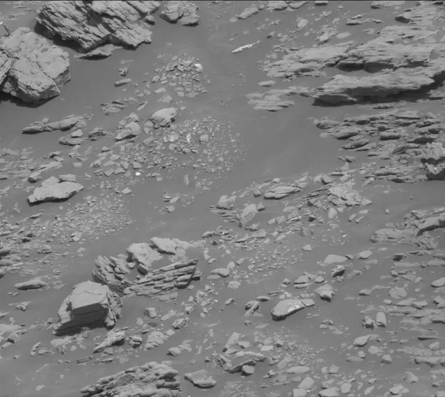 Sol 2940: Mast Camera (Mastcam)