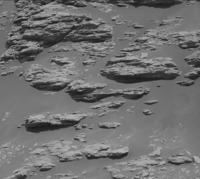 Sol 2940: Mast Camera (Mastcam)