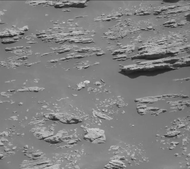 Sol 2940: Mast Camera (Mastcam)