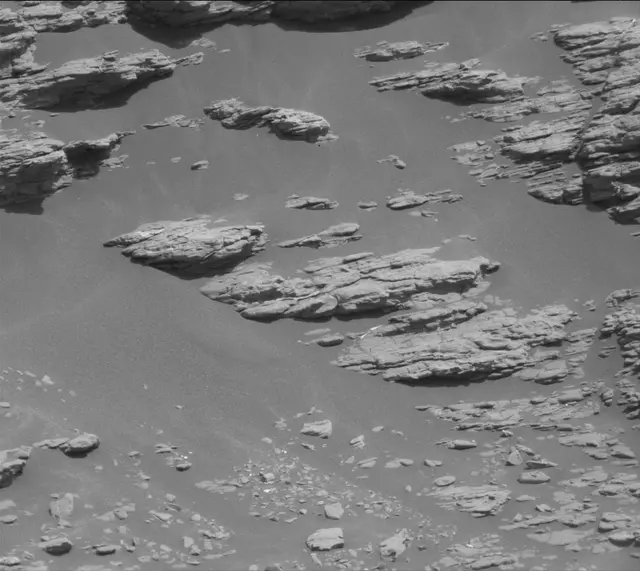 Sol 2940: Mast Camera (Mastcam)
