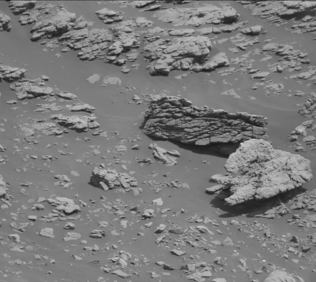 Sol 2940: Mast Camera (Mastcam)