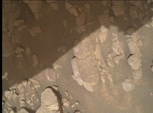 Sol 2942: Mars Hand Lens Imager (MAHLI)