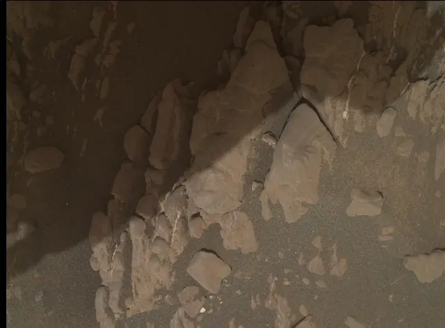 Sol 2942: Mars Hand Lens Imager (MAHLI)