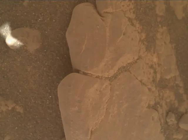 Sol 2942: Mars Hand Lens Imager (MAHLI)