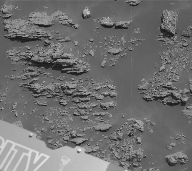 Sol 2943: Mast Camera (Mastcam)