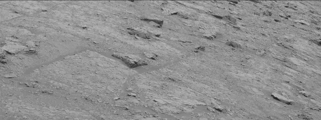 Sol 2943: Mast Camera (Mastcam)