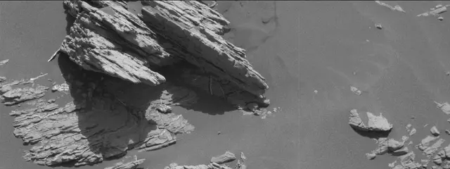 Sol 2943: Mast Camera (Mastcam)