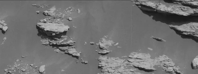 Sol 2943: Mast Camera (Mastcam)