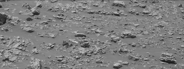 Sol 2943: Mast Camera (Mastcam)