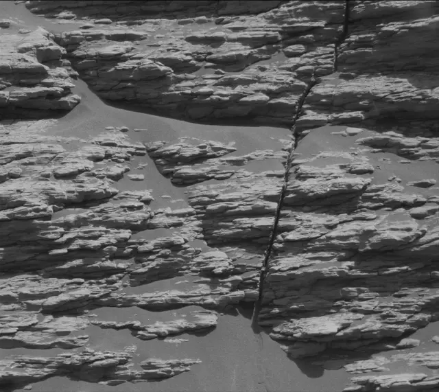 Sol 2943: Mast Camera (Mastcam)