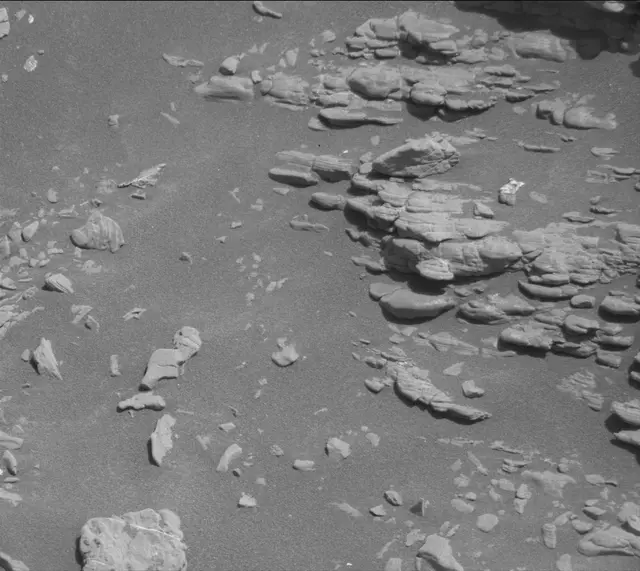 Sol 2943: Mast Camera (Mastcam)
