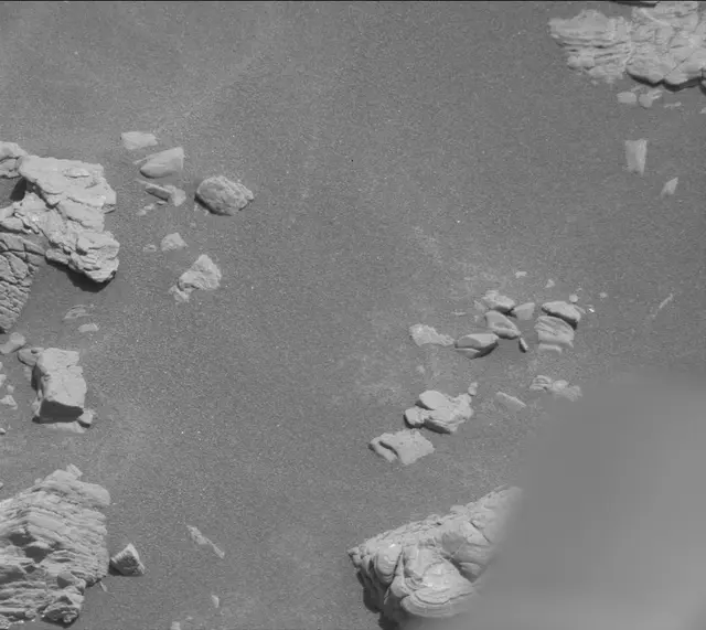 Sol 2943: Mast Camera (Mastcam)